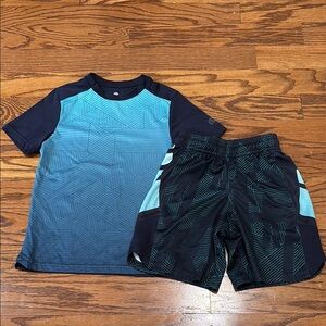 Champion, Boys, Active Top and Shorts, Size S (6-7), Blue Geometric print